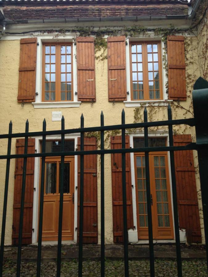 Le Pelerine Villa Sauveterre-de-Bearn Dış mekan fotoğraf